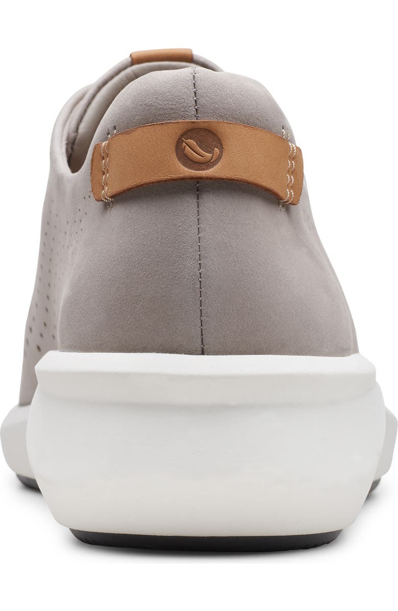 Clarks<sup>®</sup> Clarks Un Rio Sneaker, Alternate, color,