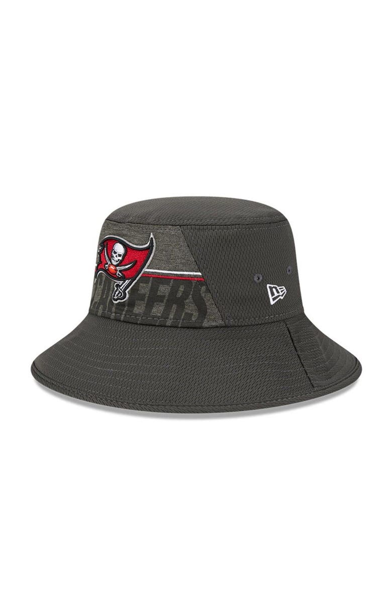 New Era Men's New Era  Scarlet Tampa Bay Buccaneers 2023 NFL Training Camp Stretch Bucket Hat, Main, color, 