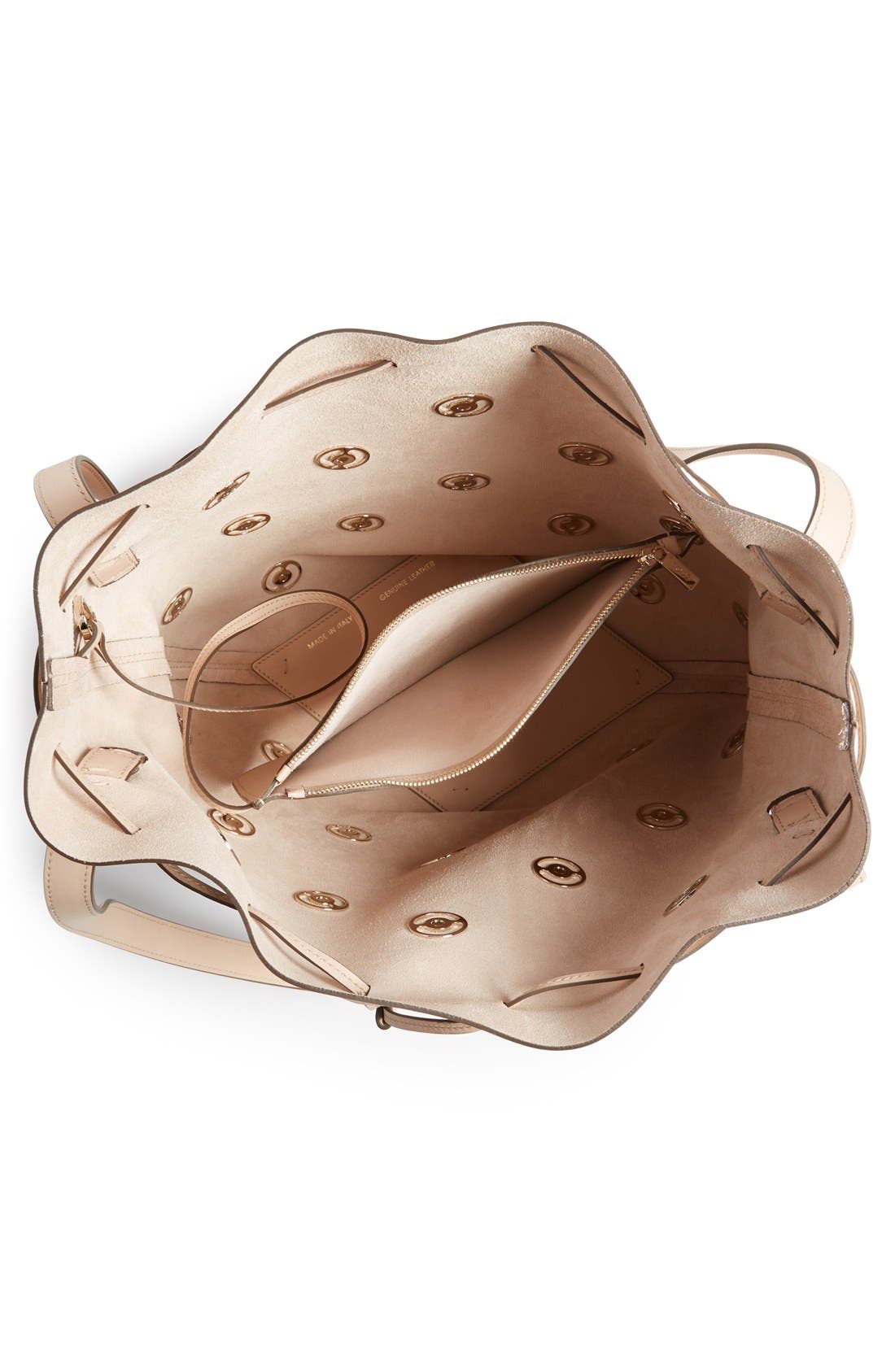 Tod's , Alternate, color, 