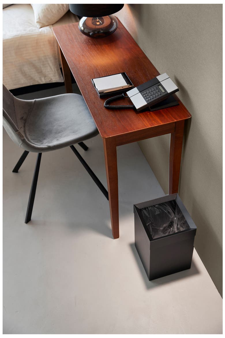 Short Trash Can, Alternate, color, BLACK