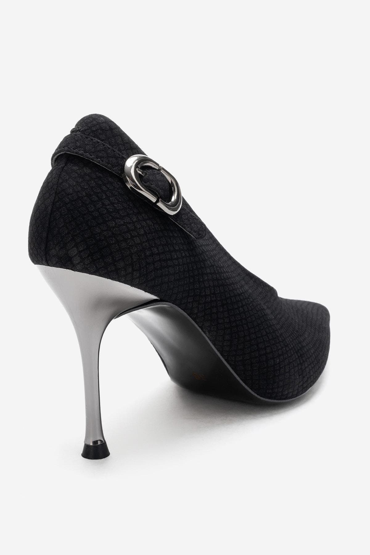 Prologue Shoes Molly Stiletto Pump, Alternate, color, Black Pattern