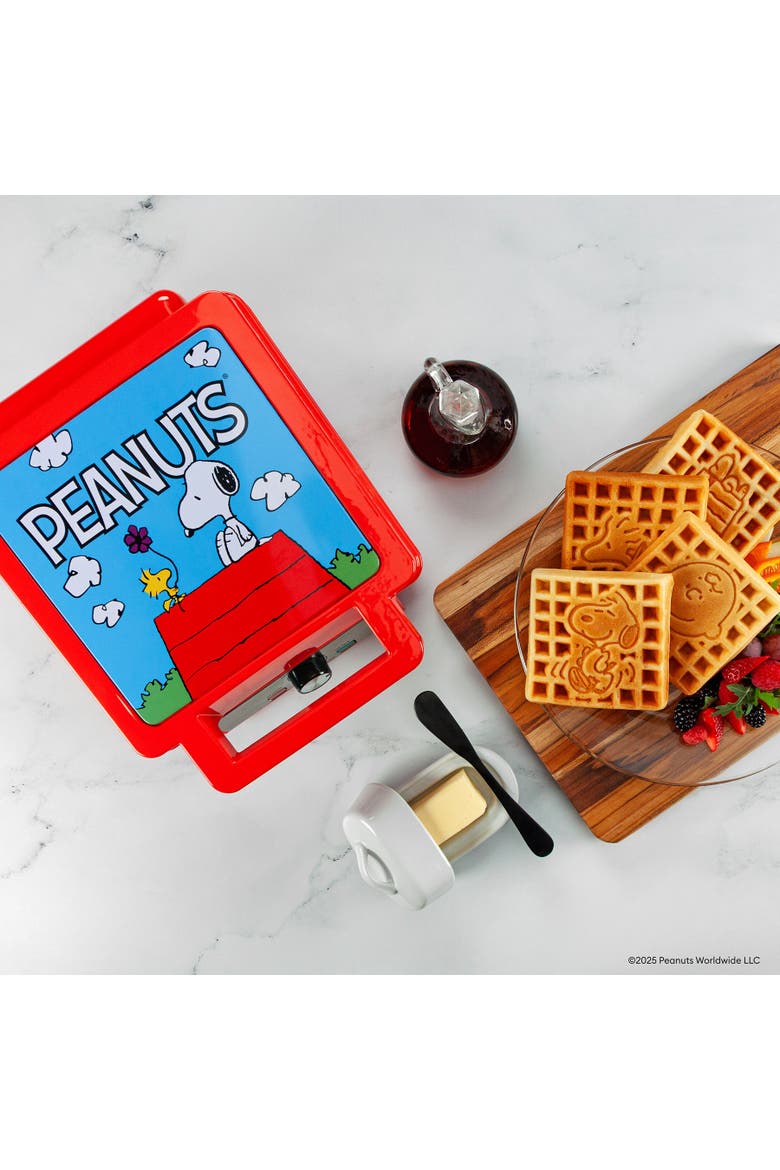 Peanuts Deluxe Waffler, Main, color, None