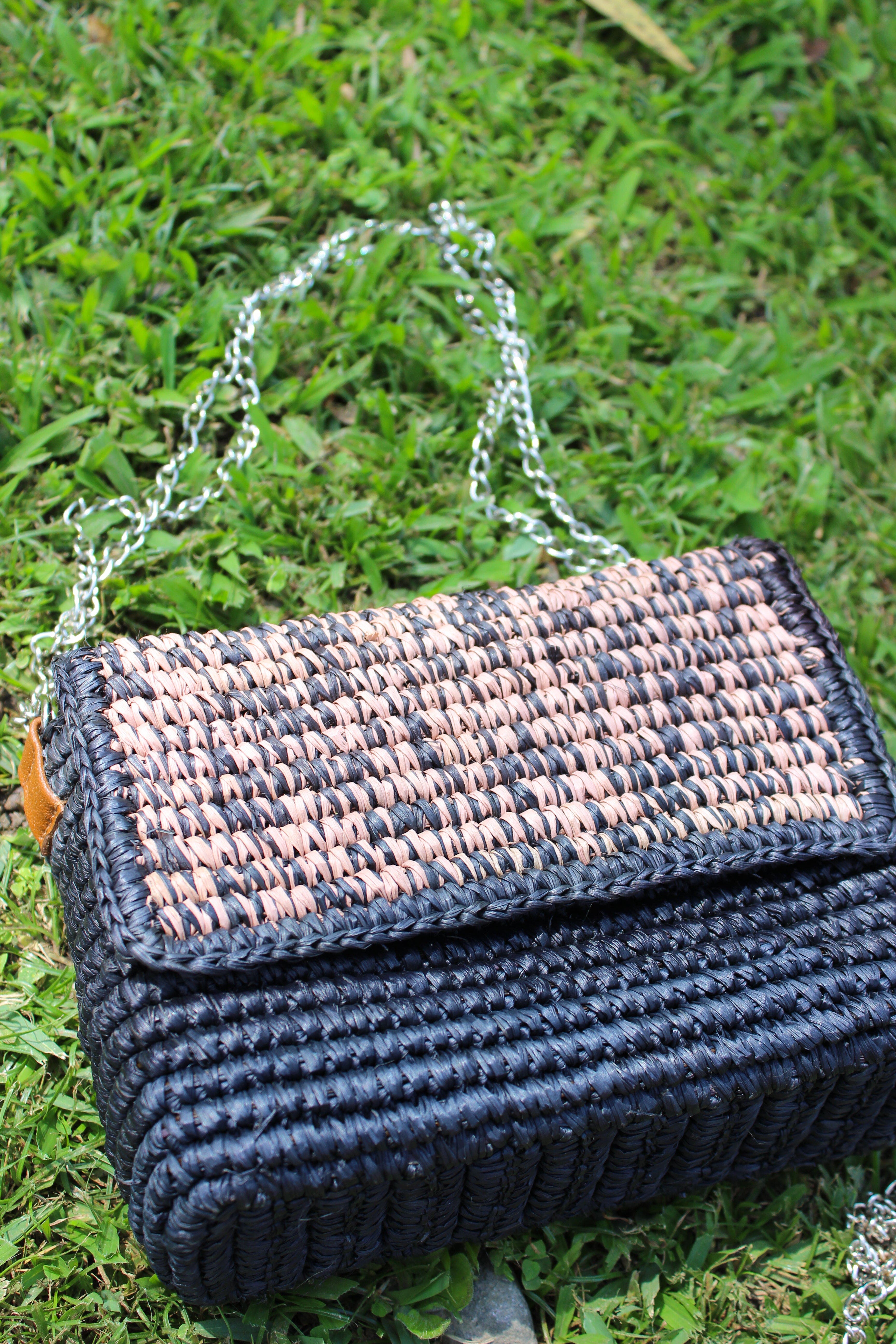 Amazónica Inka Handbag, Alternate, color, Black