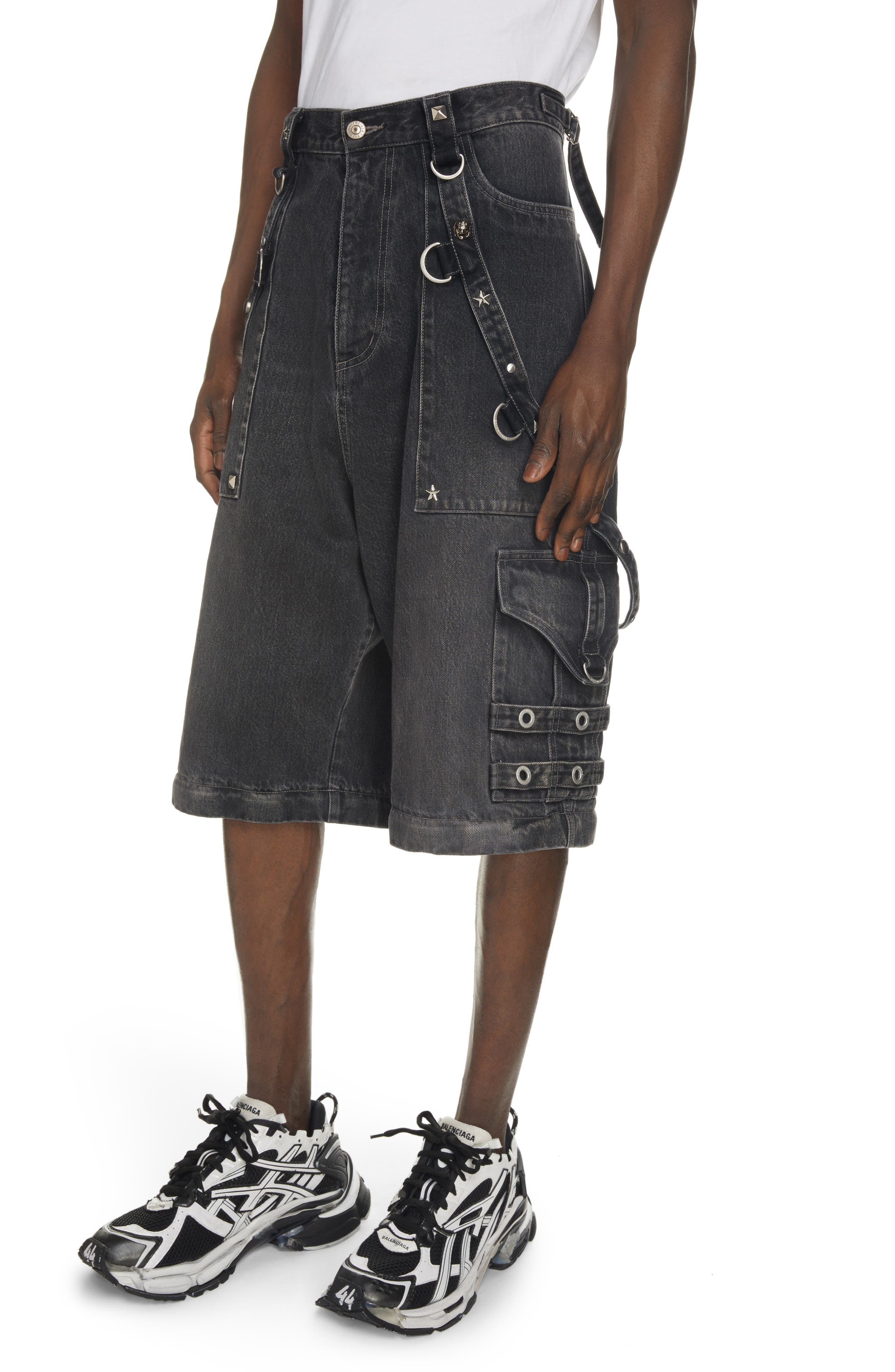Spannende Balenciaga Raver Jeans Fotos