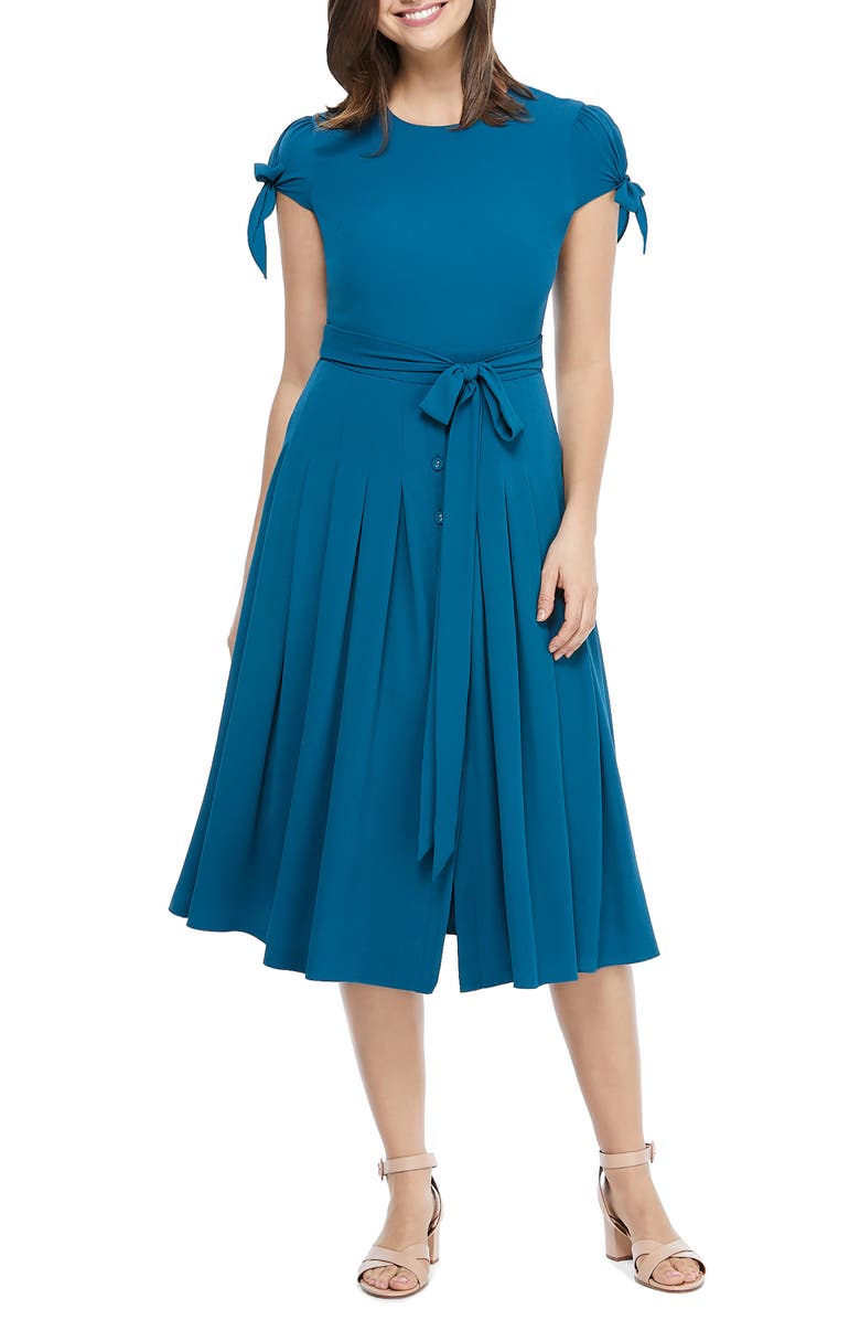 Gal Meets Glam Collection Bette Pleated Midi Dress, Main, color,