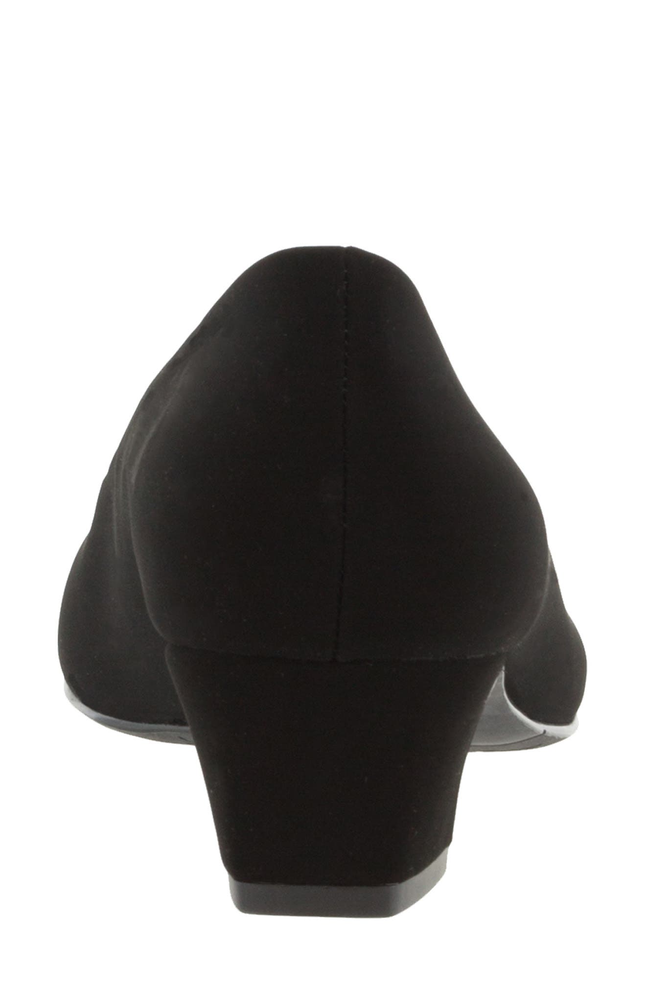 EASY STREET Prim Block Heel Pump, Alternate, color, Black Lamy