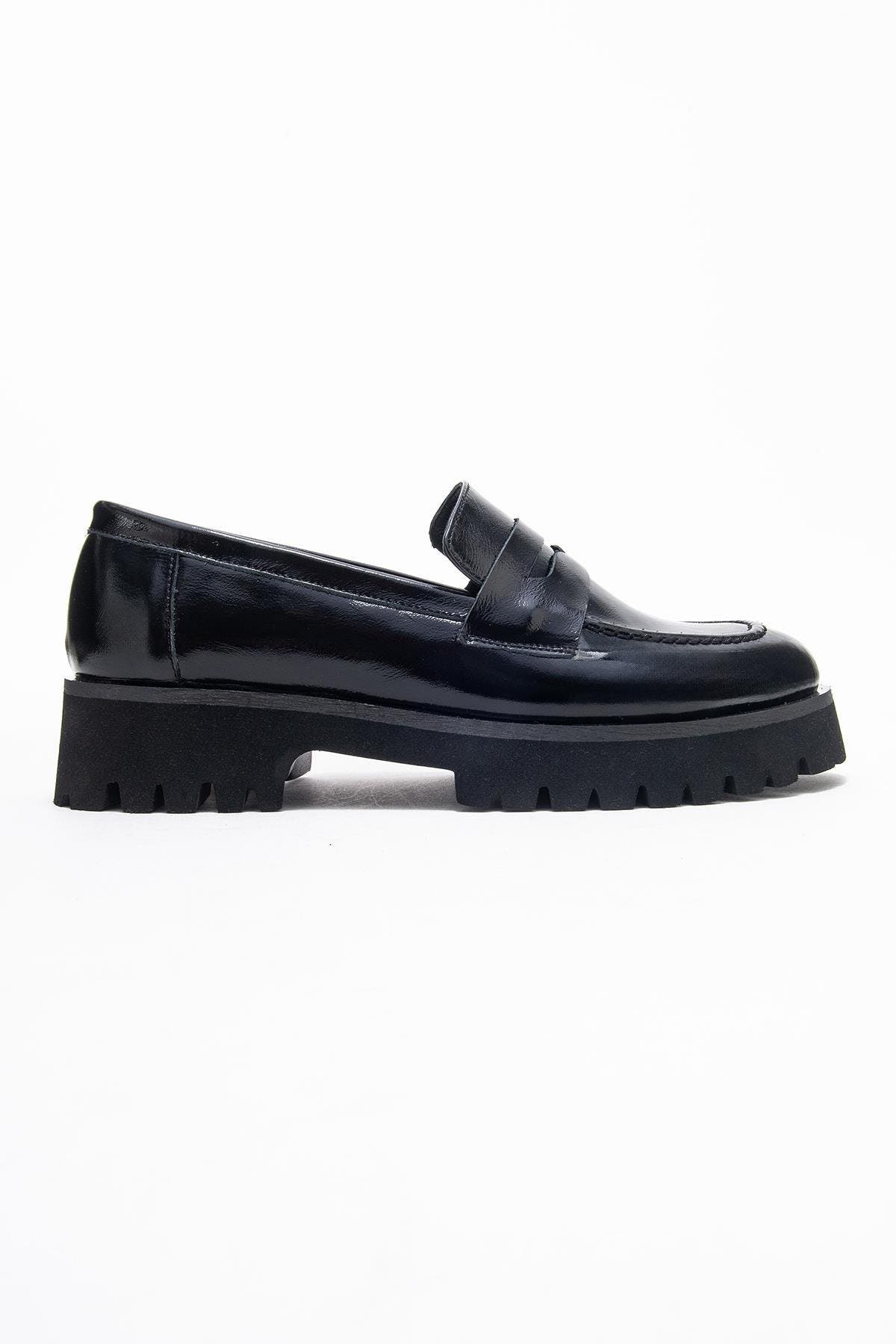 Forever 
Always Shoes Vionel Leather Loafer, Alternate, color, Black Patent Leather