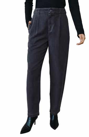 Single Pleat Wide Leg Pants