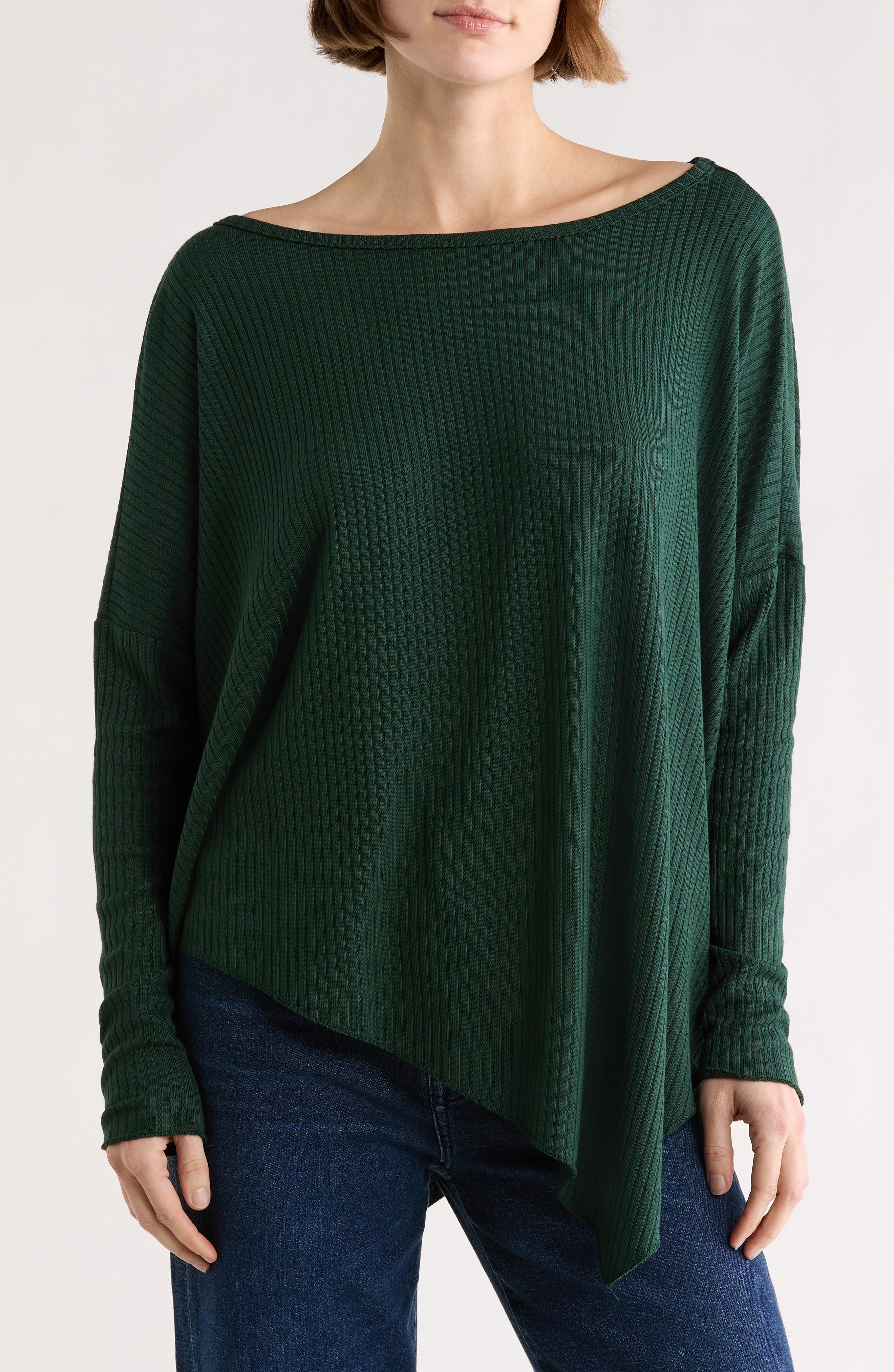 GO COUTURE Ribbed Asymmetric Hem Sweater