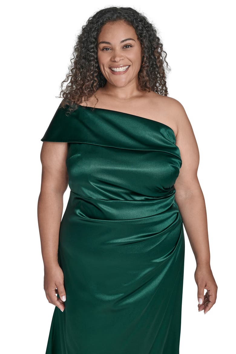 One-Shoulder Ruched Gown, Alternate, color, HUNTER