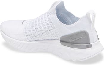 React Phantom Run Flyknit 2 Running Shoe
