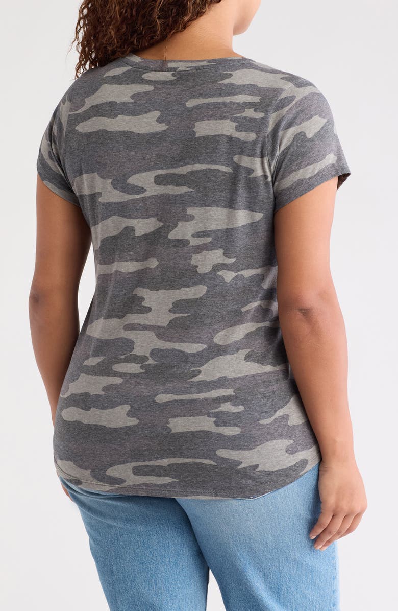 Lucky Brand V-Neck Camo T-Shirt, Alternate, color, 