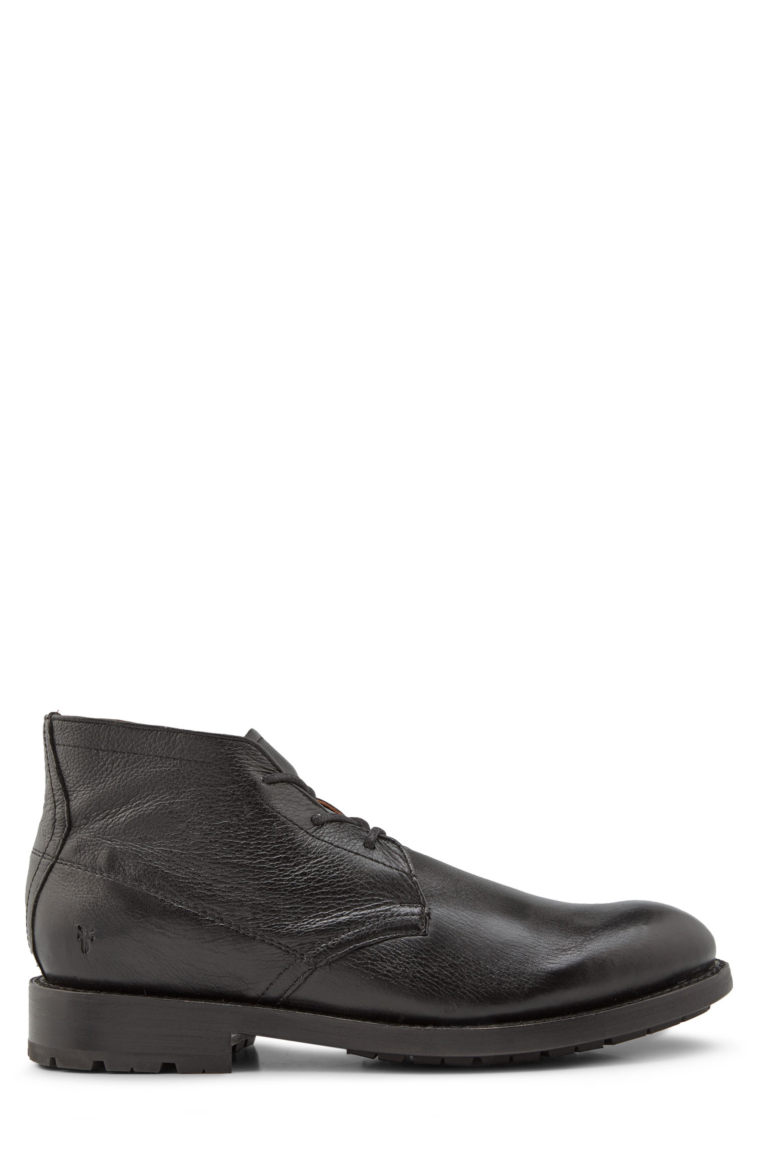 Frye Bowery Chukka Boot, Alternate, color, Black