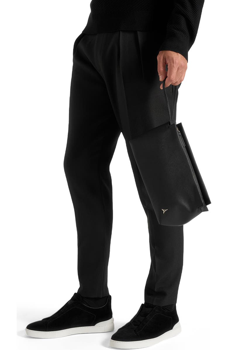 Manière De Voir Jessy Textured Leather Washbag, Alternate, color, Black