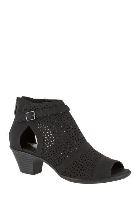 Carrigan Cutout Bootie - Multiple Widths Available (Women)