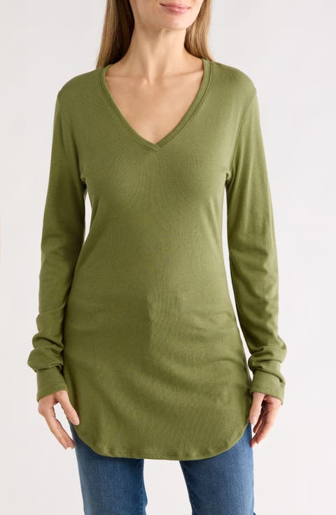 V-Neck Long Sleeve Knit T-Shirt