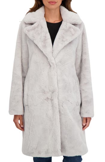 Sebby Cozy Faux Fur Coat In Gray