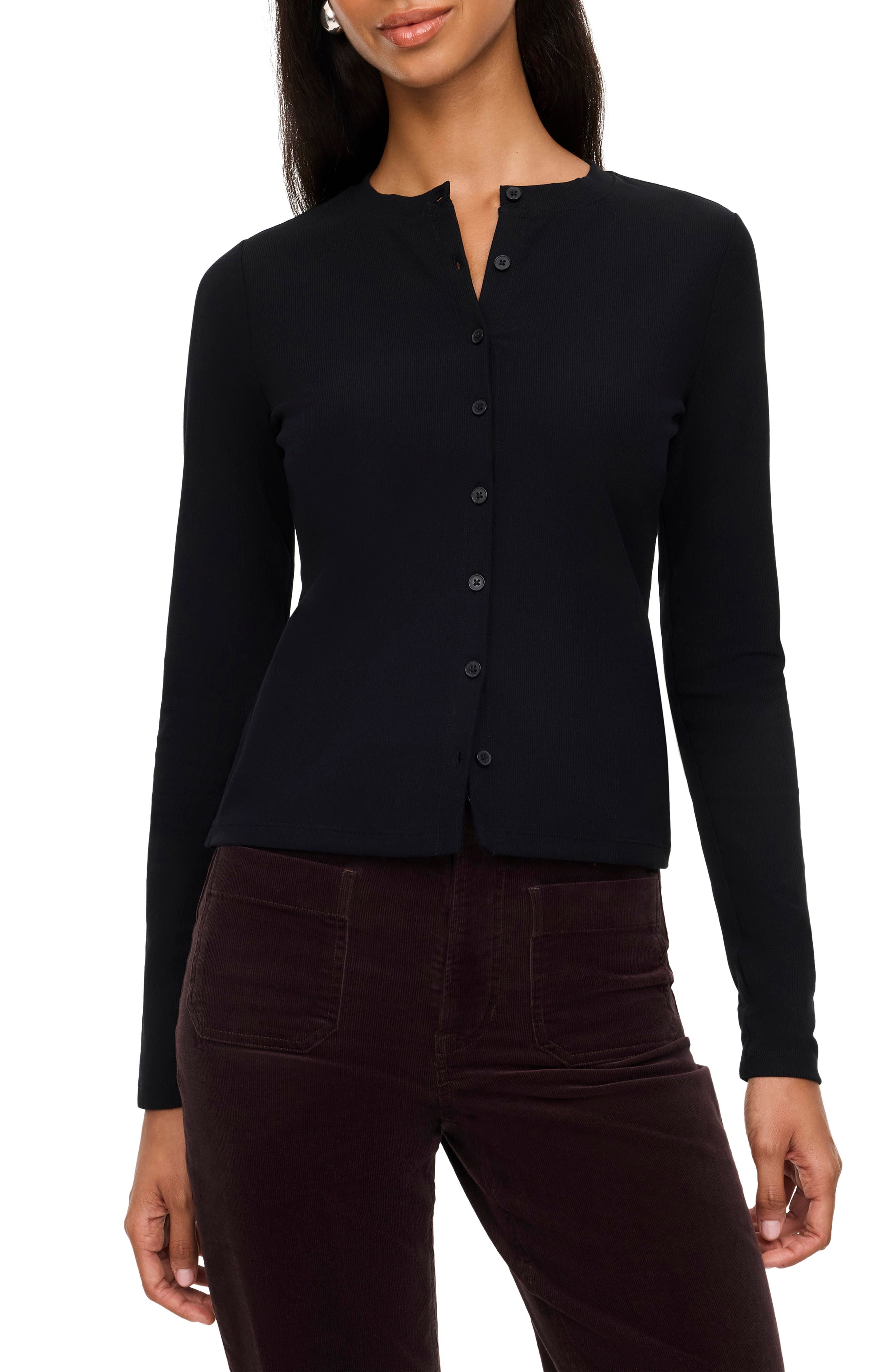 CLASSIC BLACK