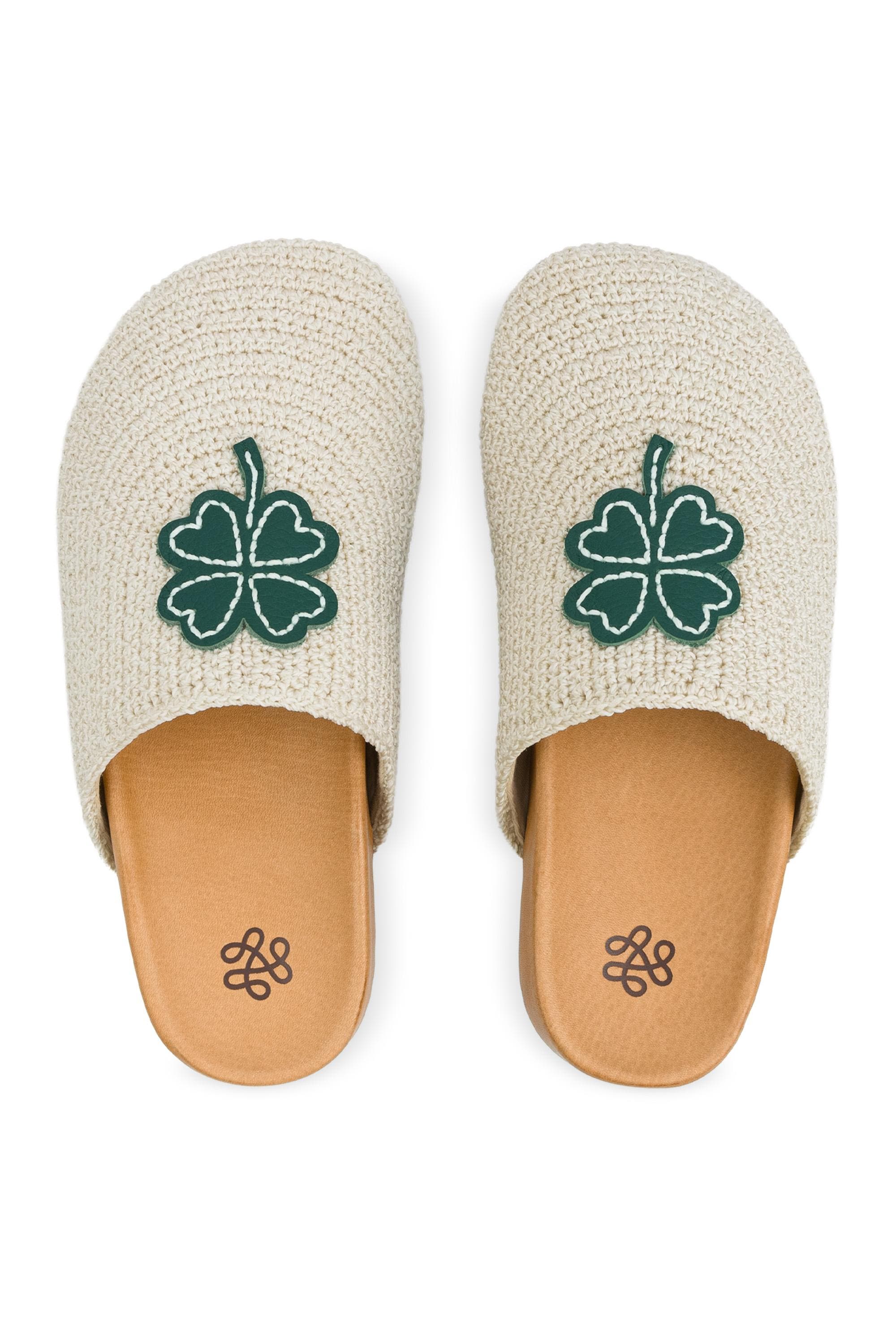 Natural Clover