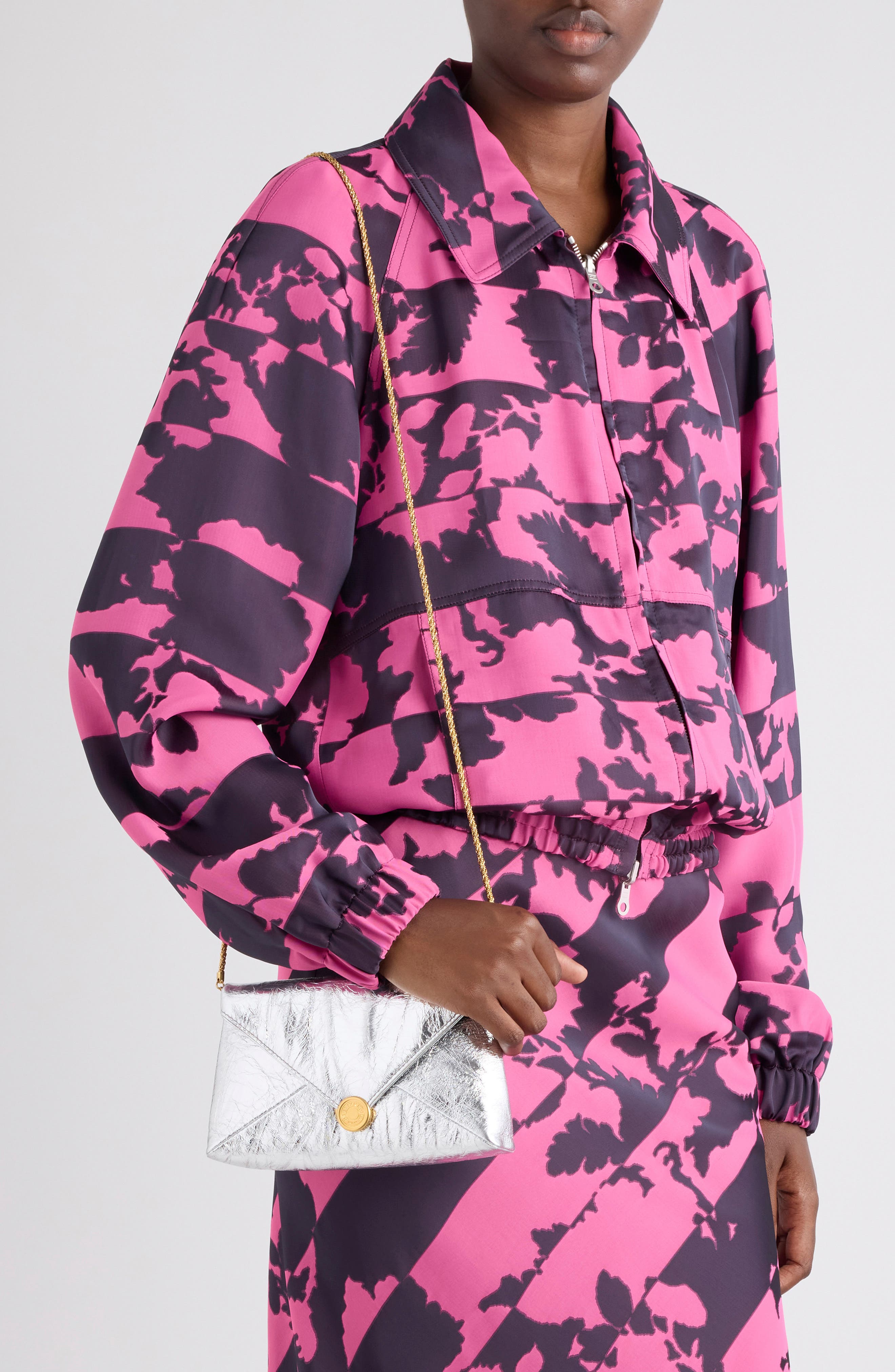 Dries Van Noten Metallic Leather Envelope Clutch, Alternate, color, Silver 952