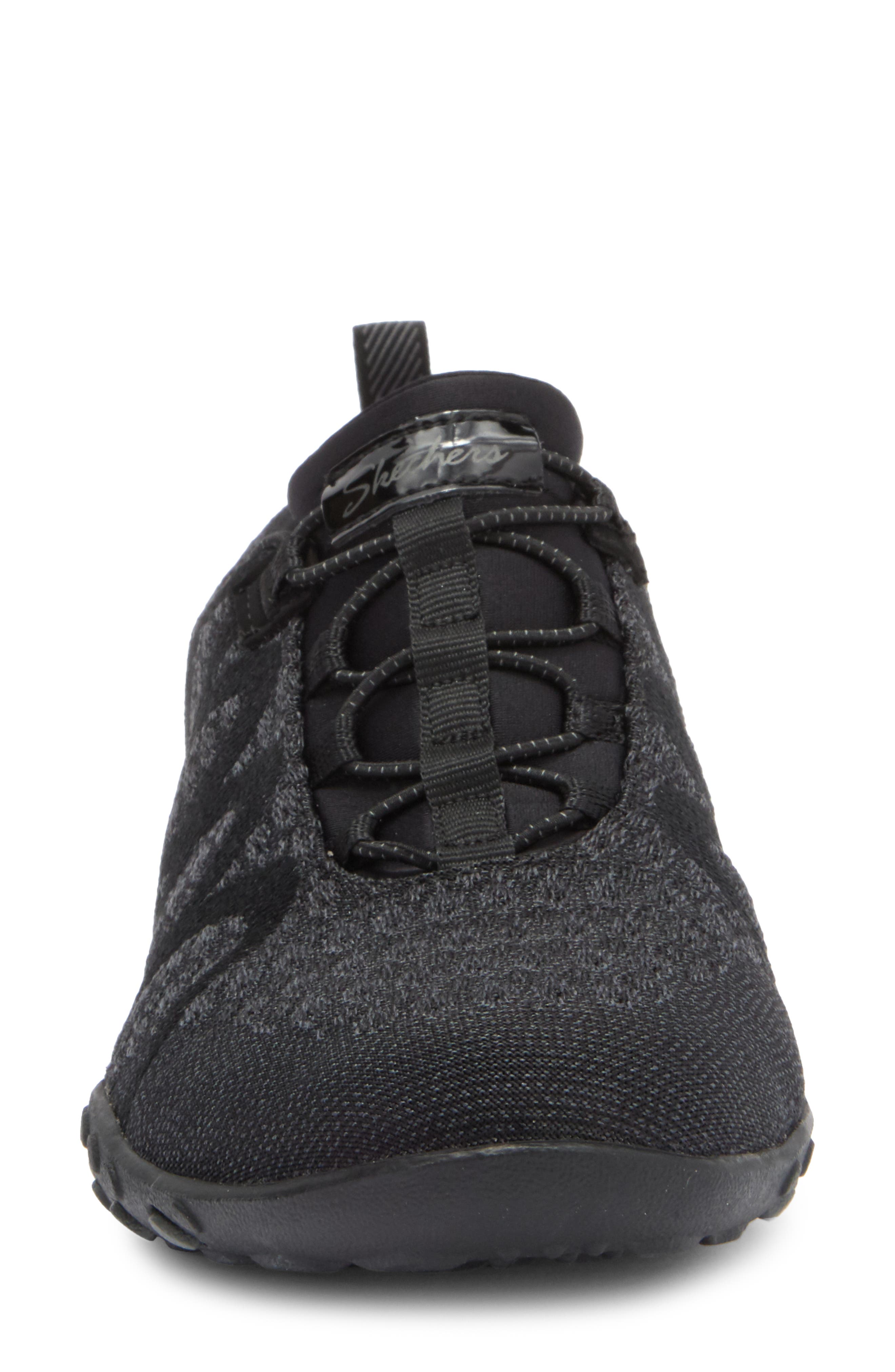 SKECHERS Breathe Easy Roll with Me Sneaker, Alternate, color, Black