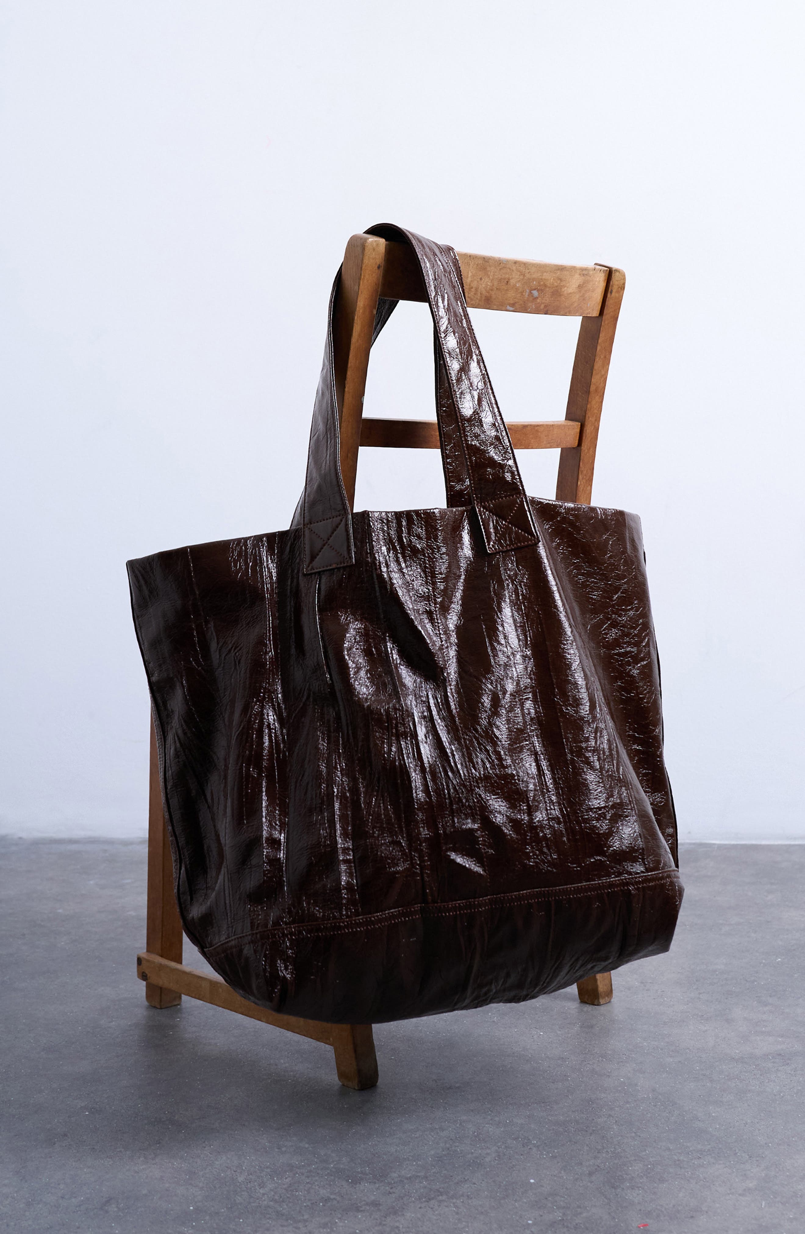 Topshop Crinkle Faux Leather Tote, Alternate, color, Brown