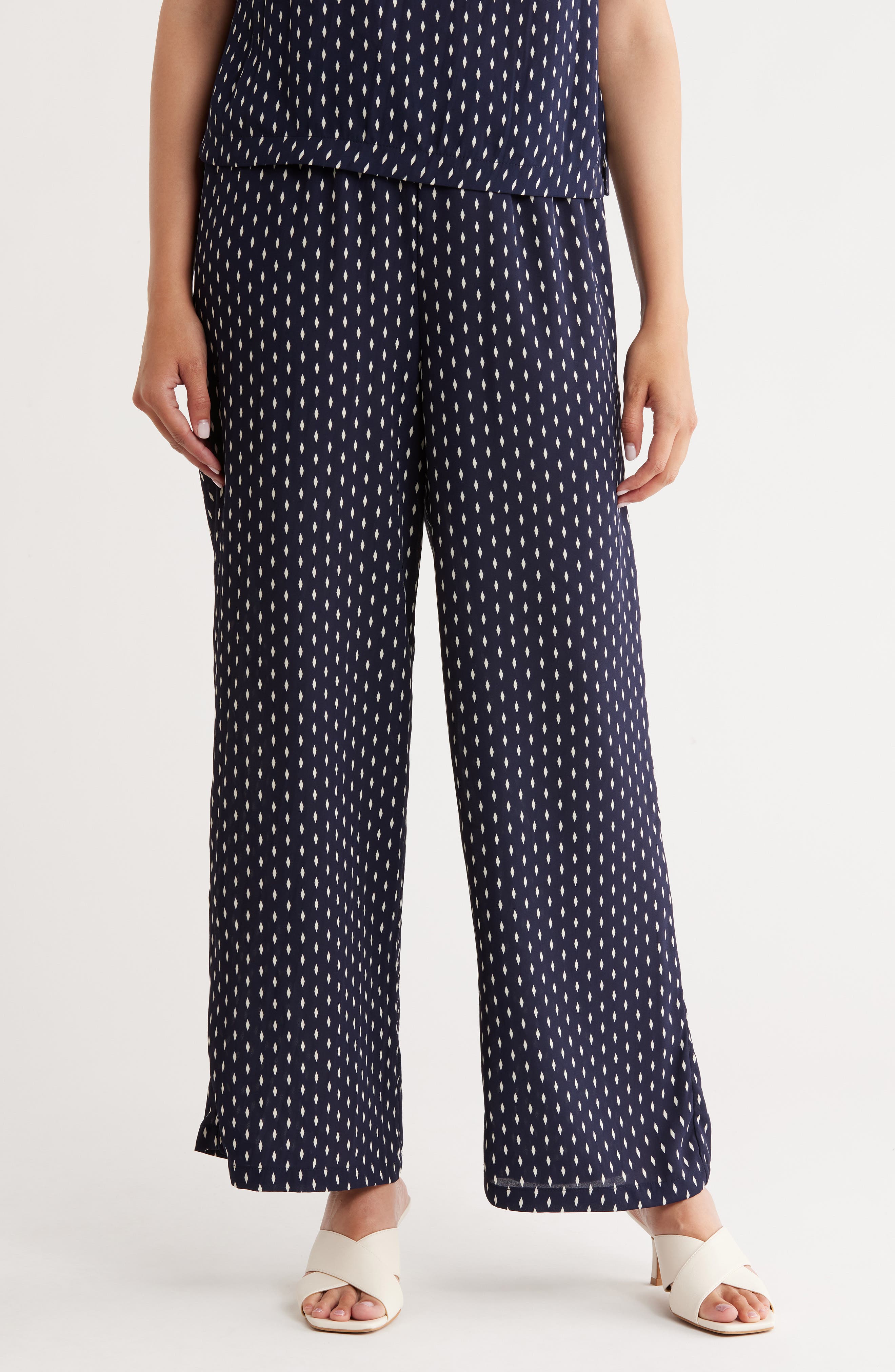 Bobeau Tie Waist Wide Leg Pants