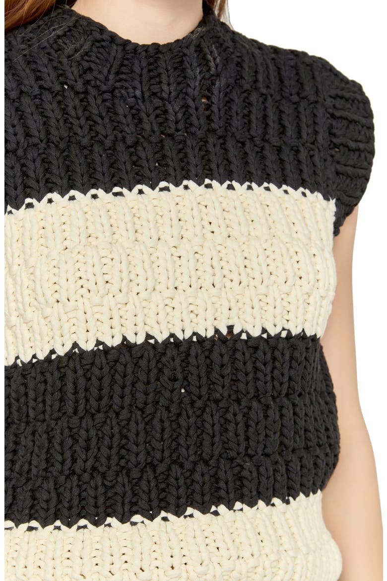 Chunky Stripe Sweater Vest, Alternate, color, BLACK/ IVORY