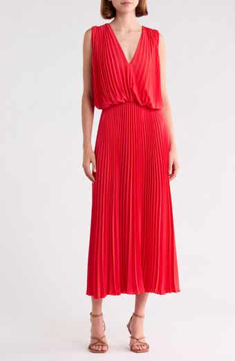 Sleeveless Plissé Dress