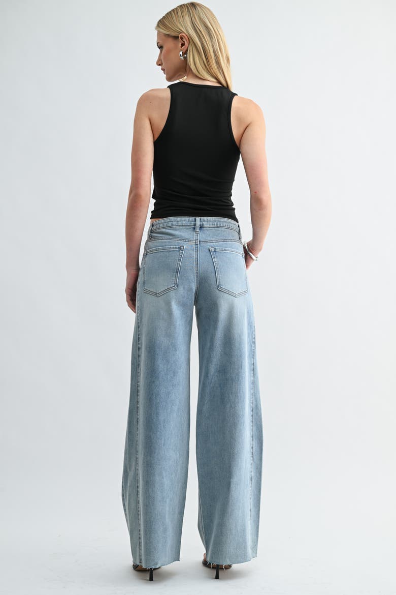 The Low Seamed Wide, Alternate, color, Light Wash