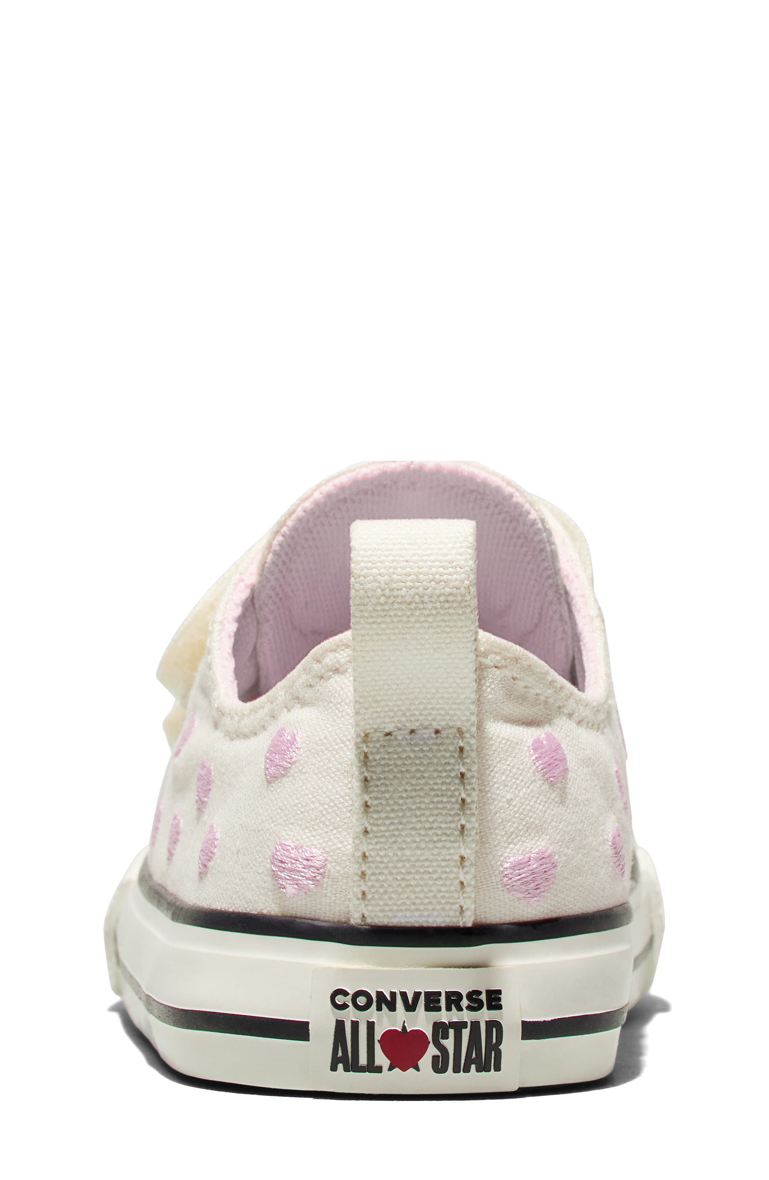 Converse Kids
 Chuck Taylor<sup
®</sup
 All Star<sup
®</sup
 2V Sneaker, Alternate, color, Vintage White/ New Found Bloom