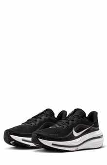 Air Winflo 12 Running Shoe