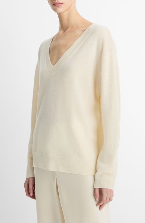 Shop Vince Cashmere & Silk V-neck Sweater In Vanille