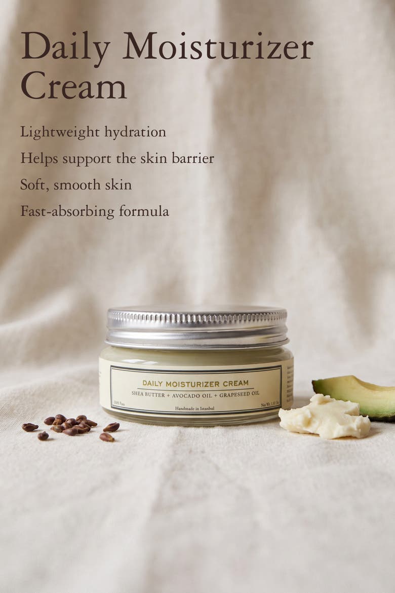 Hydrating Nourishing Shea Butter Daily Face Moisturizer, Alternate, color, White