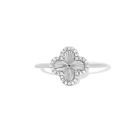 Fluted Gold Diamond Clover Ring