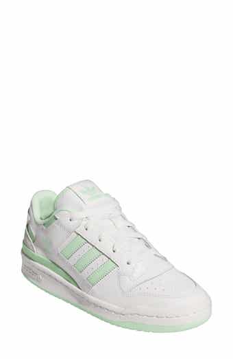 Forum Low Basketball Sneaker