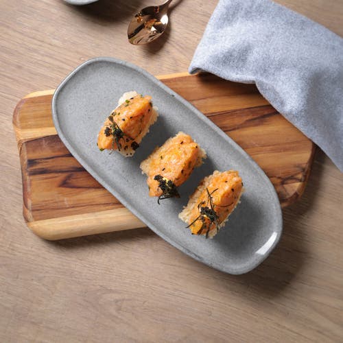 Porto Brasil Shallow Organic Oval Platter Small Set Of 4 In Gray