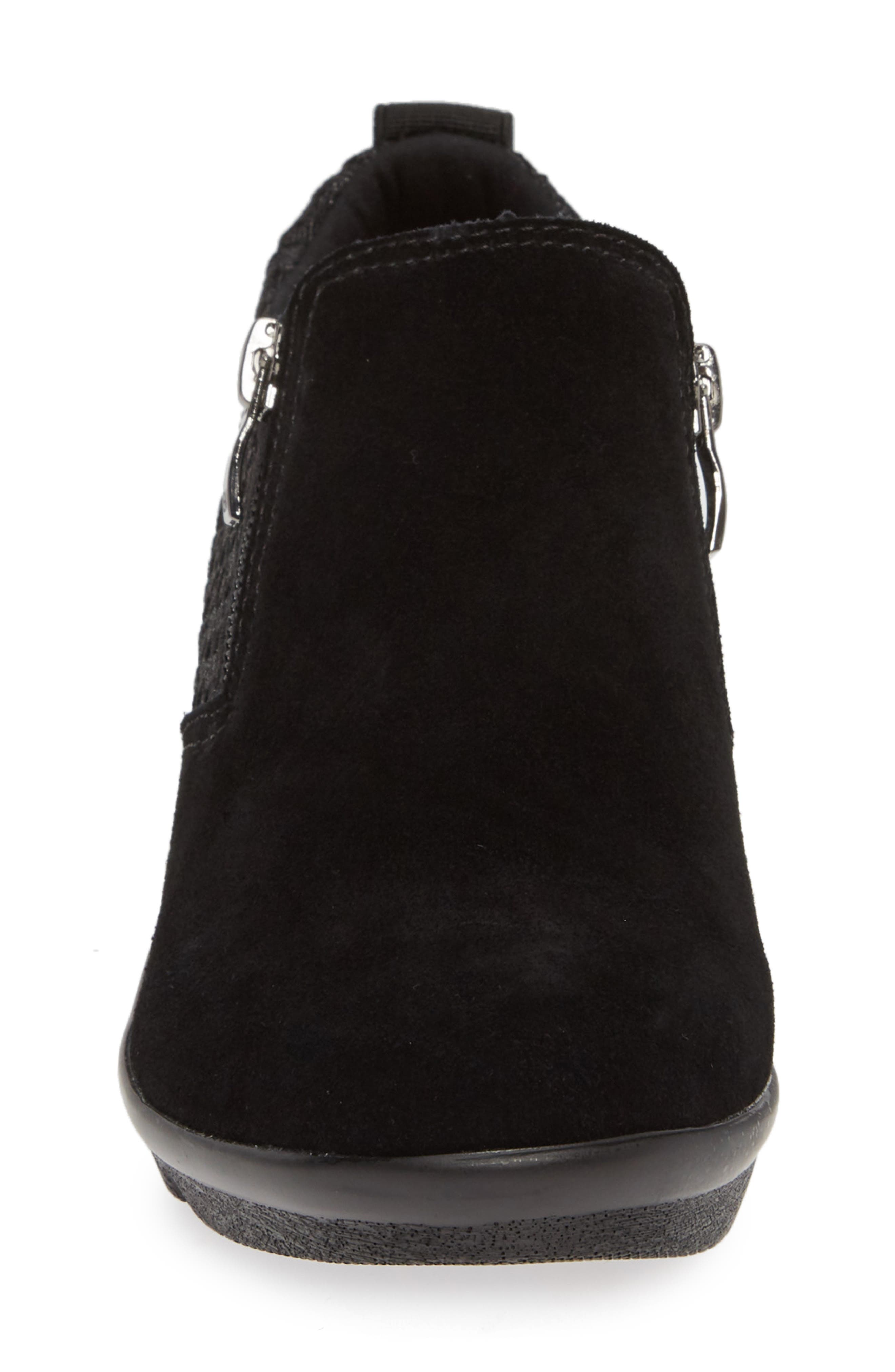 bernie mev. Lihi Ankle Boot, Alternate, color, 