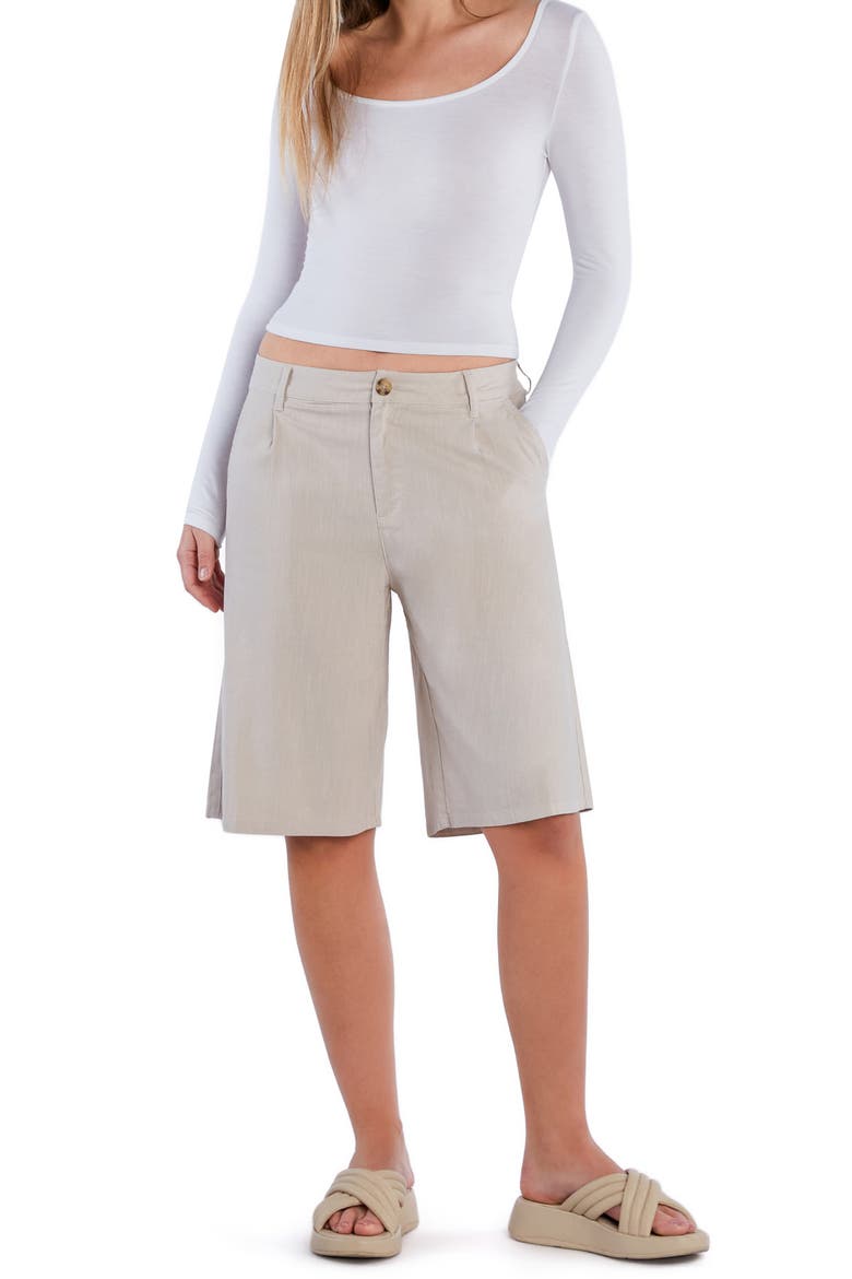 Chill Pleated Mid Rise Denim Bermuda Shorts, Alternate, color, MOONBEAM