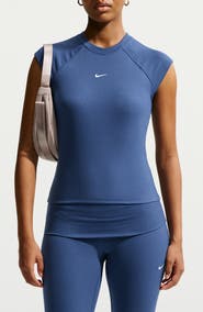 Nike Chill Crop Rib T-Shirt