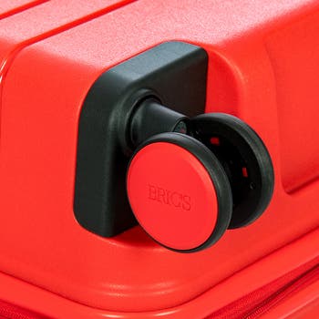 BY Ulisse 28" Expandable Spinner Luggage