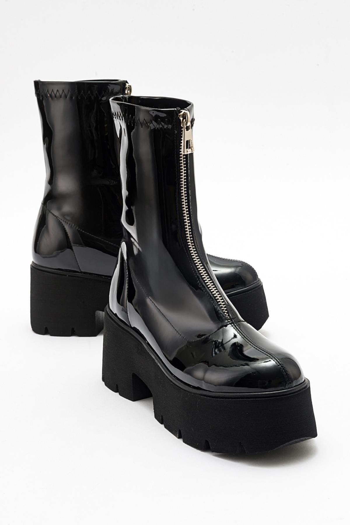 Prologue Shoes Ovil Platform Zip Boot, Main, color, Black Patent