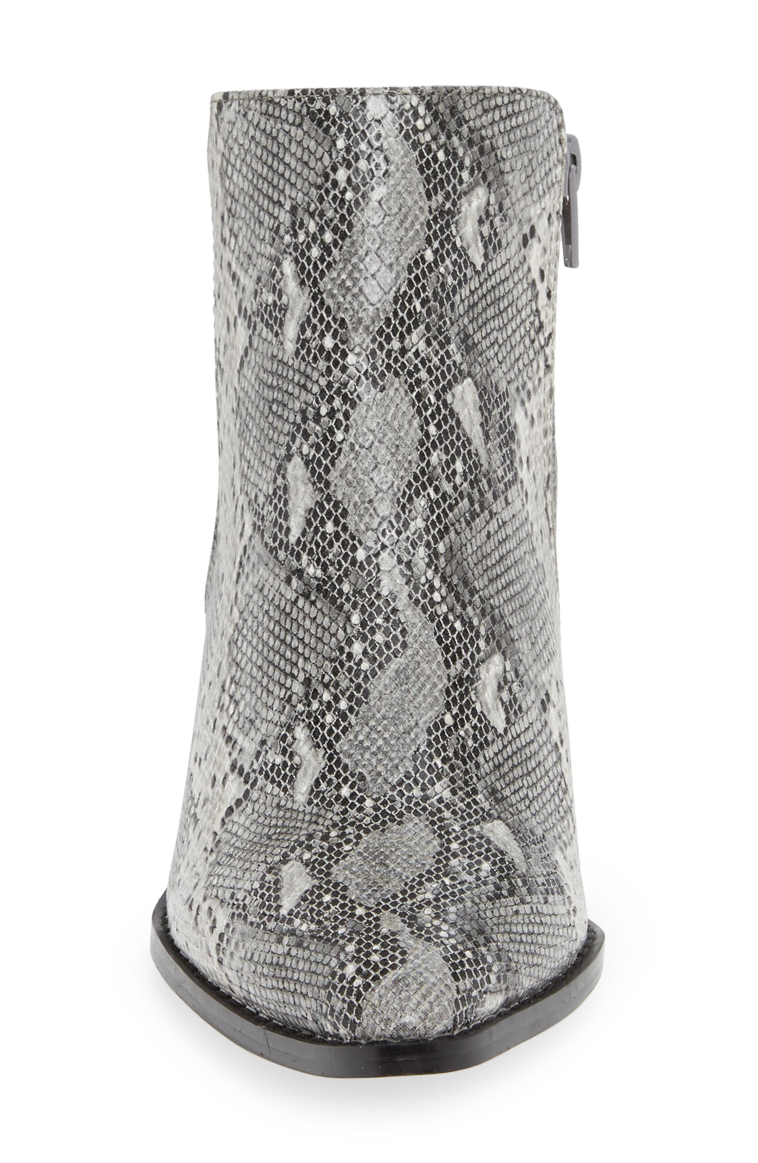 Coconuts by Matisse Astoria Block Heel Bootie, Alternate, color, 