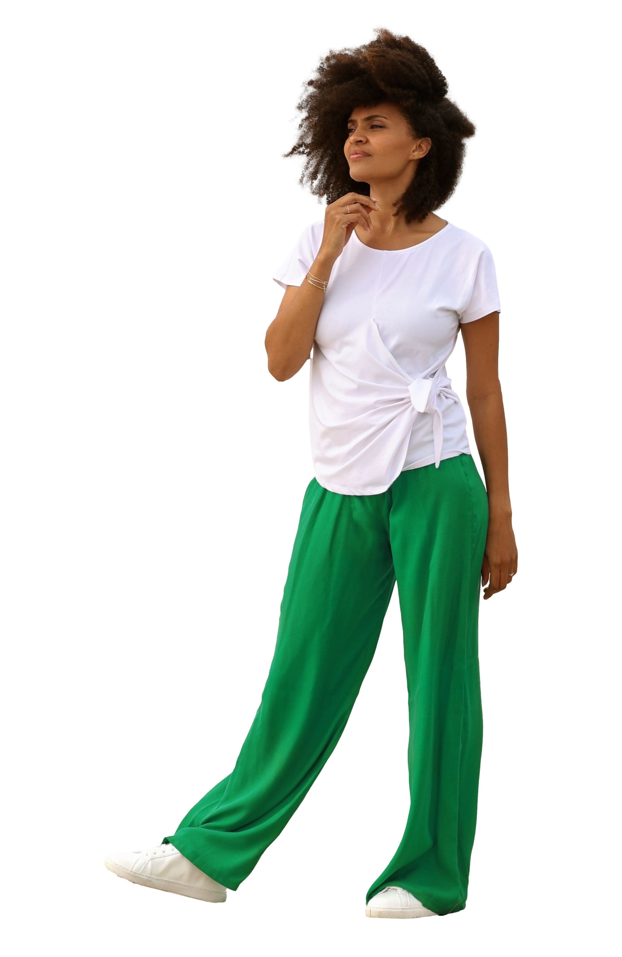GREEN