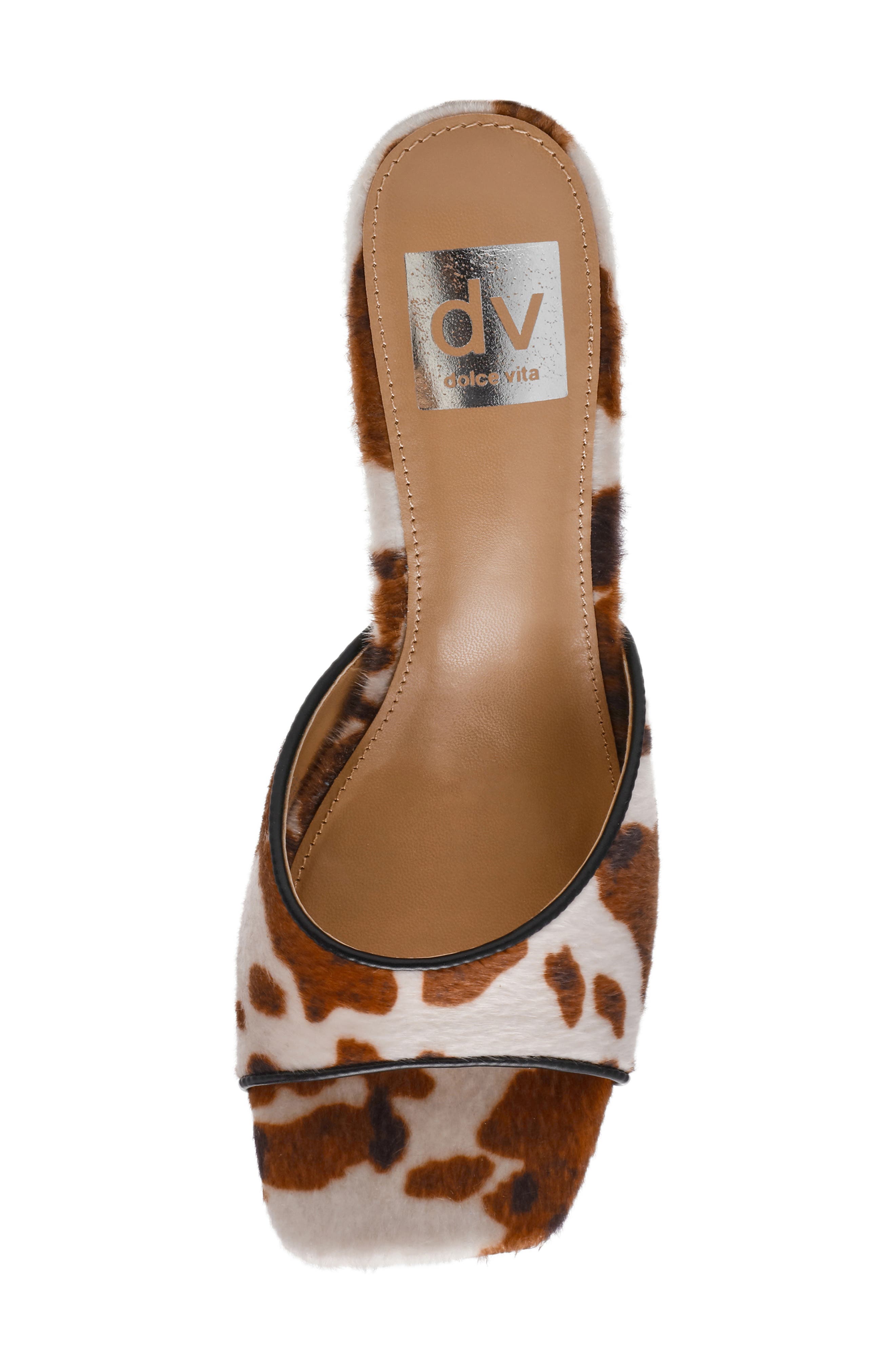 Lennie Sandal, Alternate, color, COW