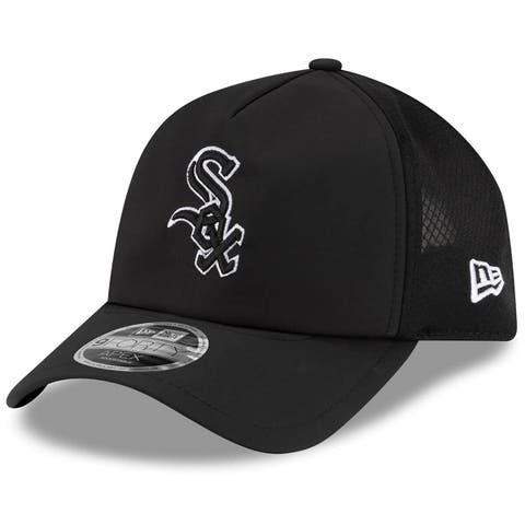 Men's New Era Black Chicago White Sox 2026 Batting Practice Apex 9FORTY Adjustable Trucker Hat