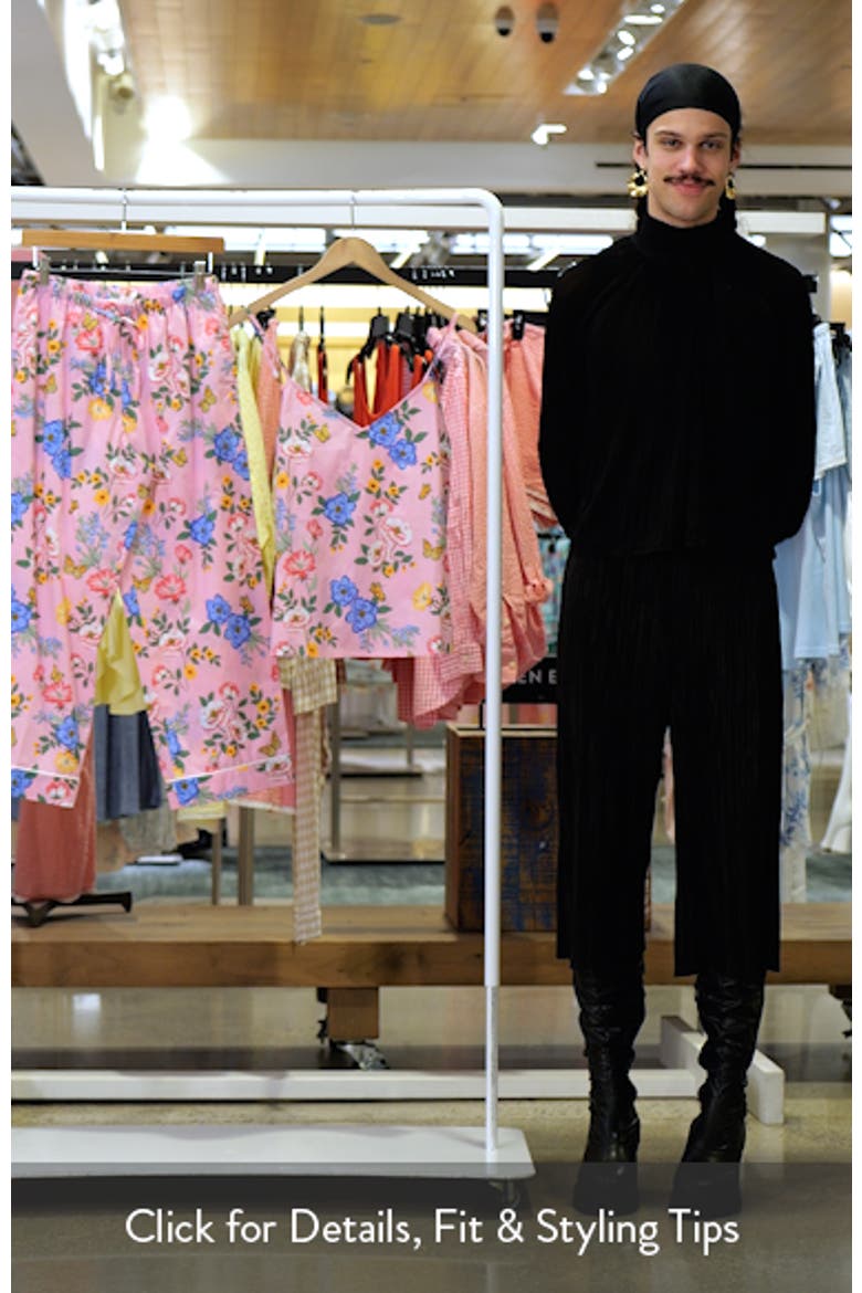 Print Crop Pajamas video