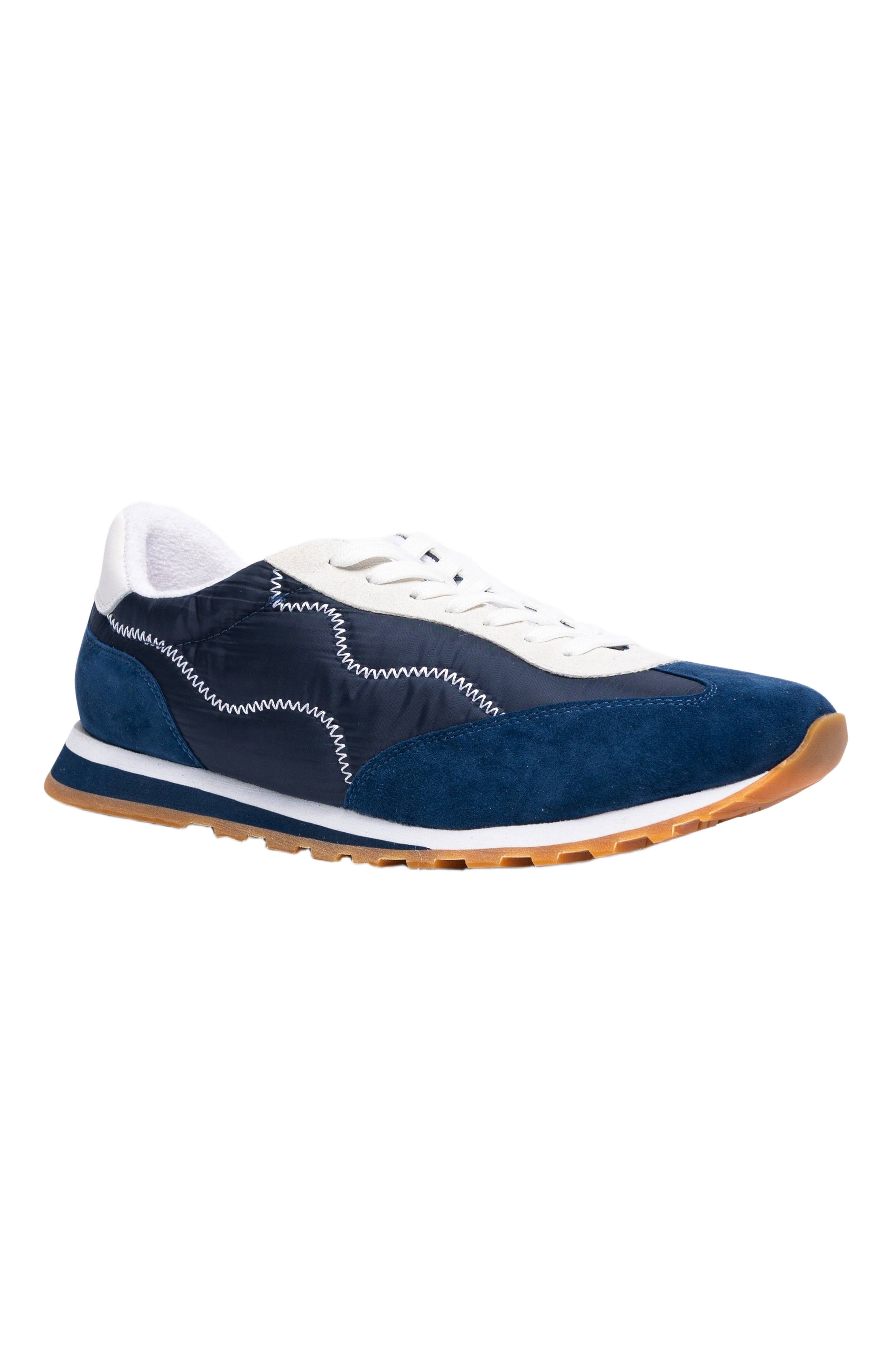 Freshy LoPro Runner Sneaker, Alternate, color, Navy/White