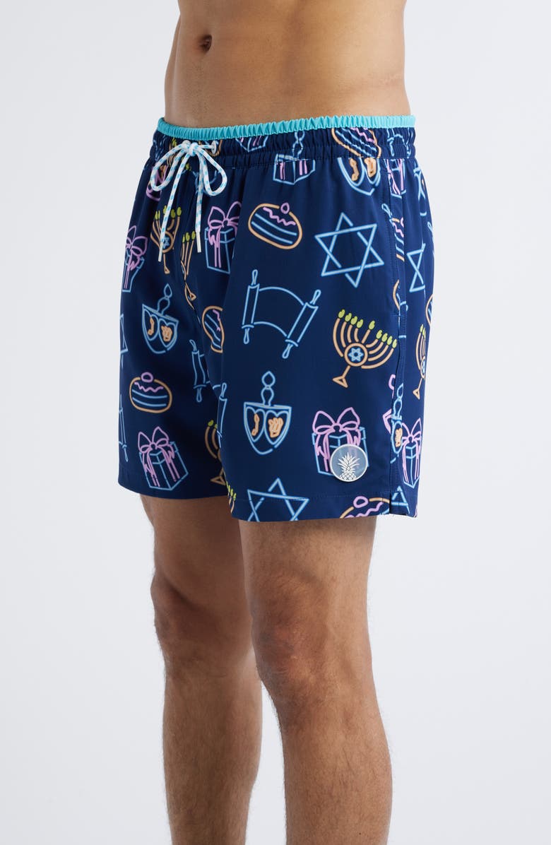 Chubbies The Celebrations 5.5-Inch Classic Swim Trunks, Alternate, color, 