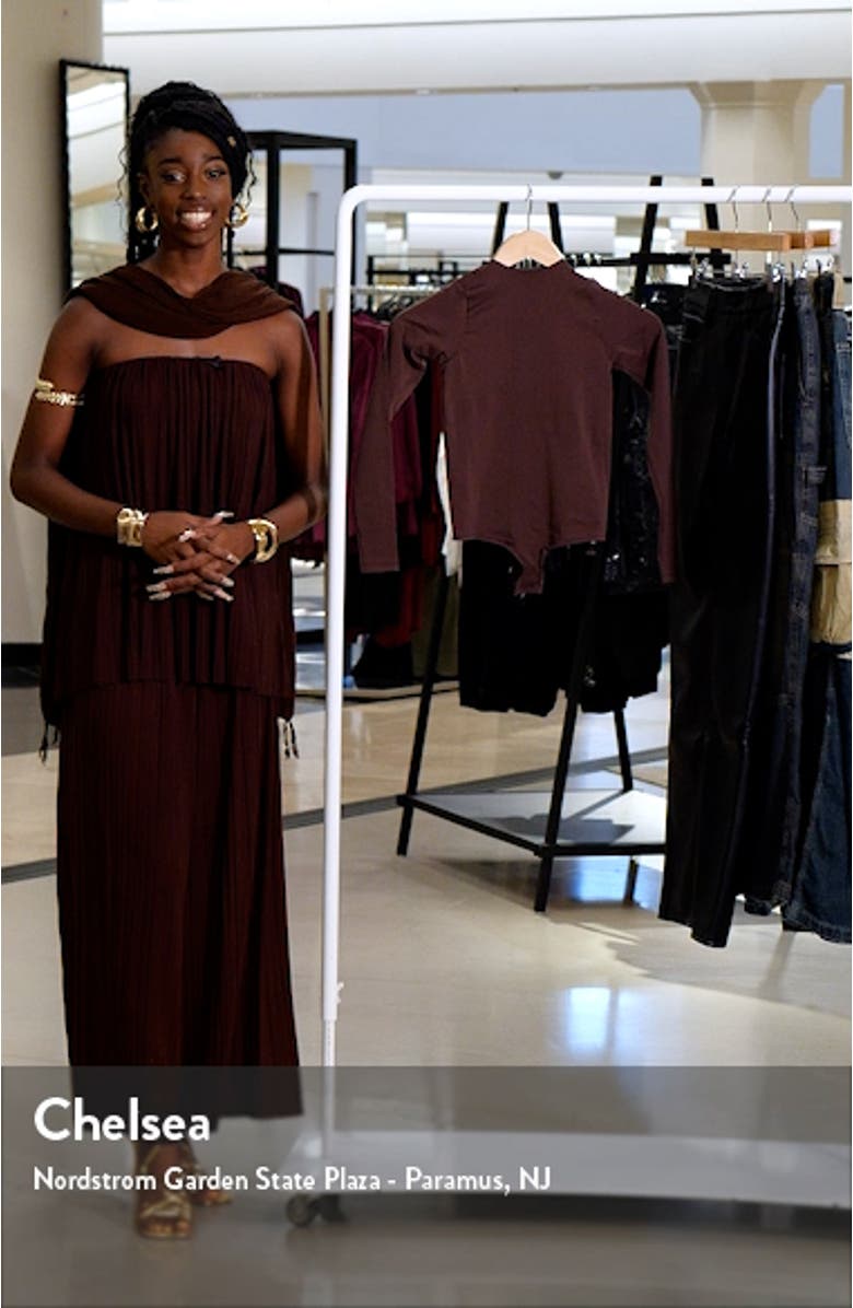 CREW NECK LONG SLEEVE BODYSUIT, sales video thumbnail